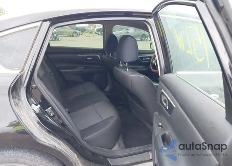 2017 Nissan Altima 2.5/S/Sv/Sl/Sr z USA, uszkodzony, nr VIN 1N4AL3AP8HC190235